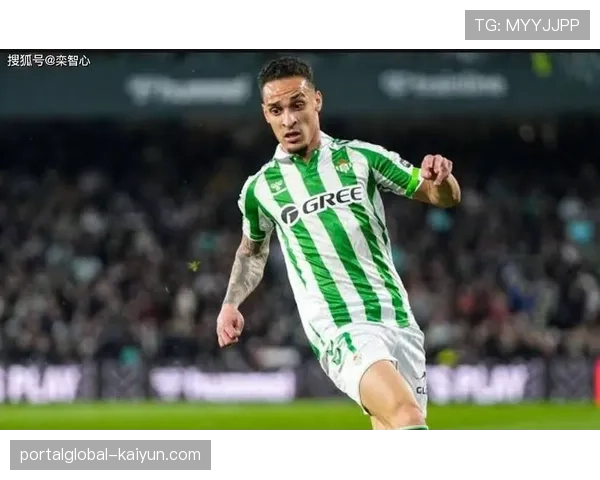 安东尼六次射门仅一次射正 贝蒂斯前锋赛后掩面落泪